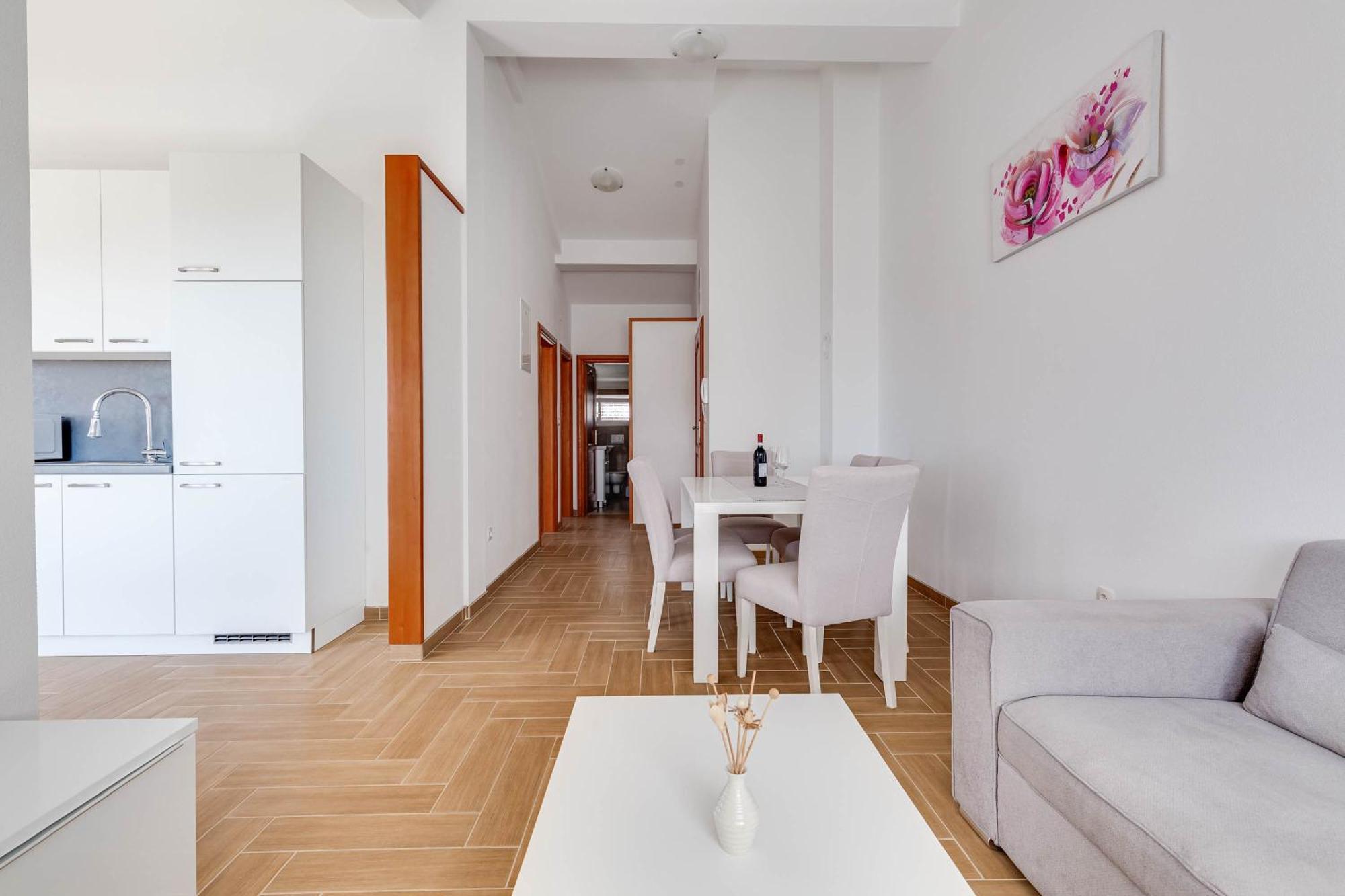 פאקוסטאן Apartmani Pocrnic מראה חיצוני תמונה