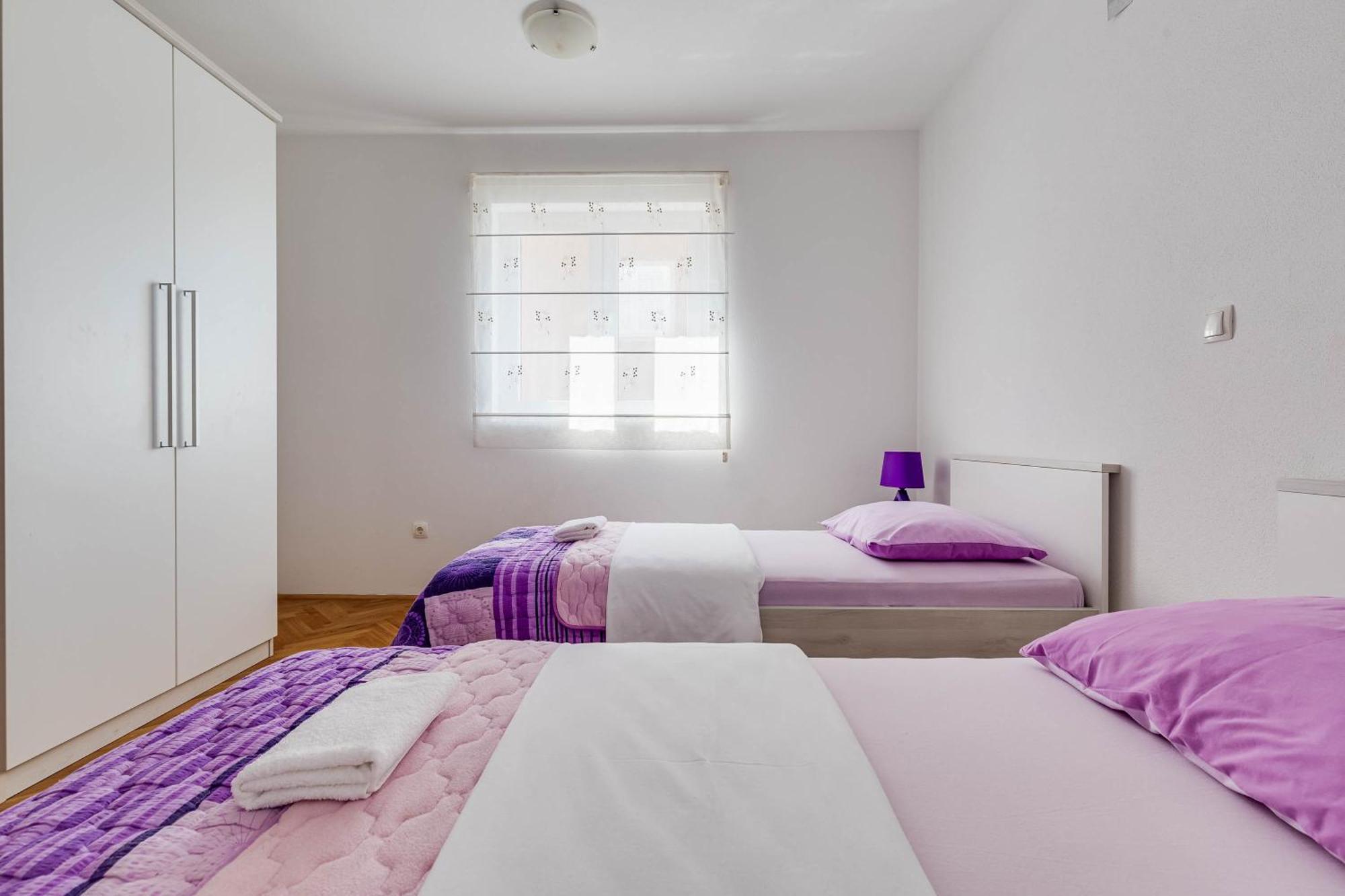 פאקוסטאן Apartmani Pocrnic מראה חיצוני תמונה