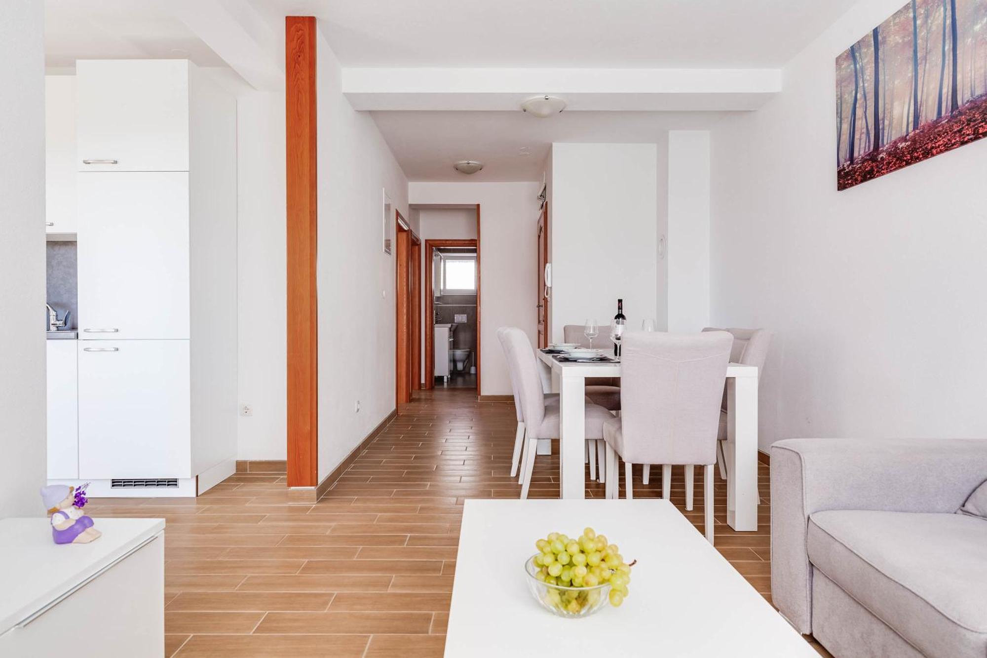 פאקוסטאן Apartmani Pocrnic מראה חיצוני תמונה