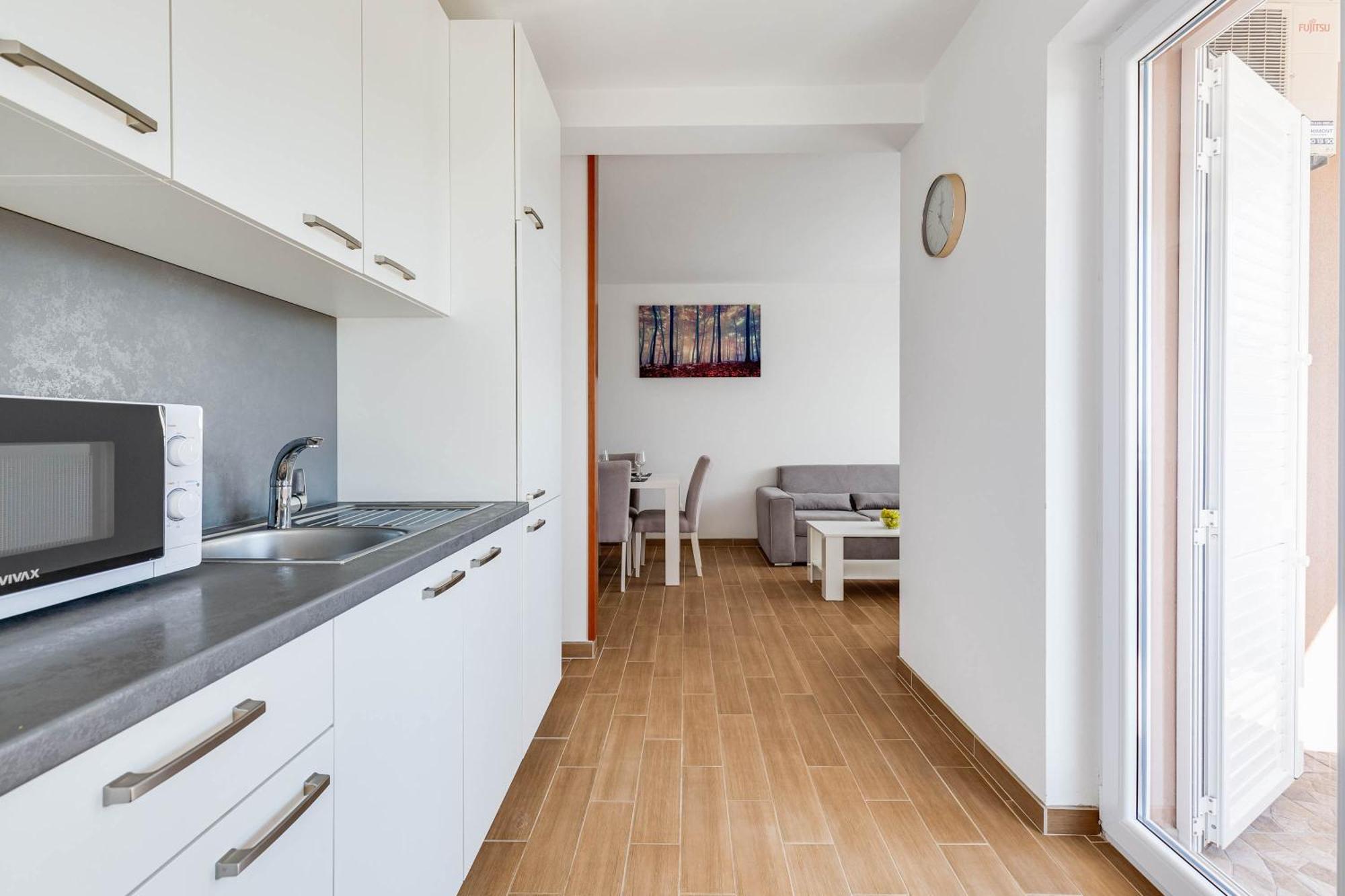 פאקוסטאן Apartmani Pocrnic מראה חיצוני תמונה