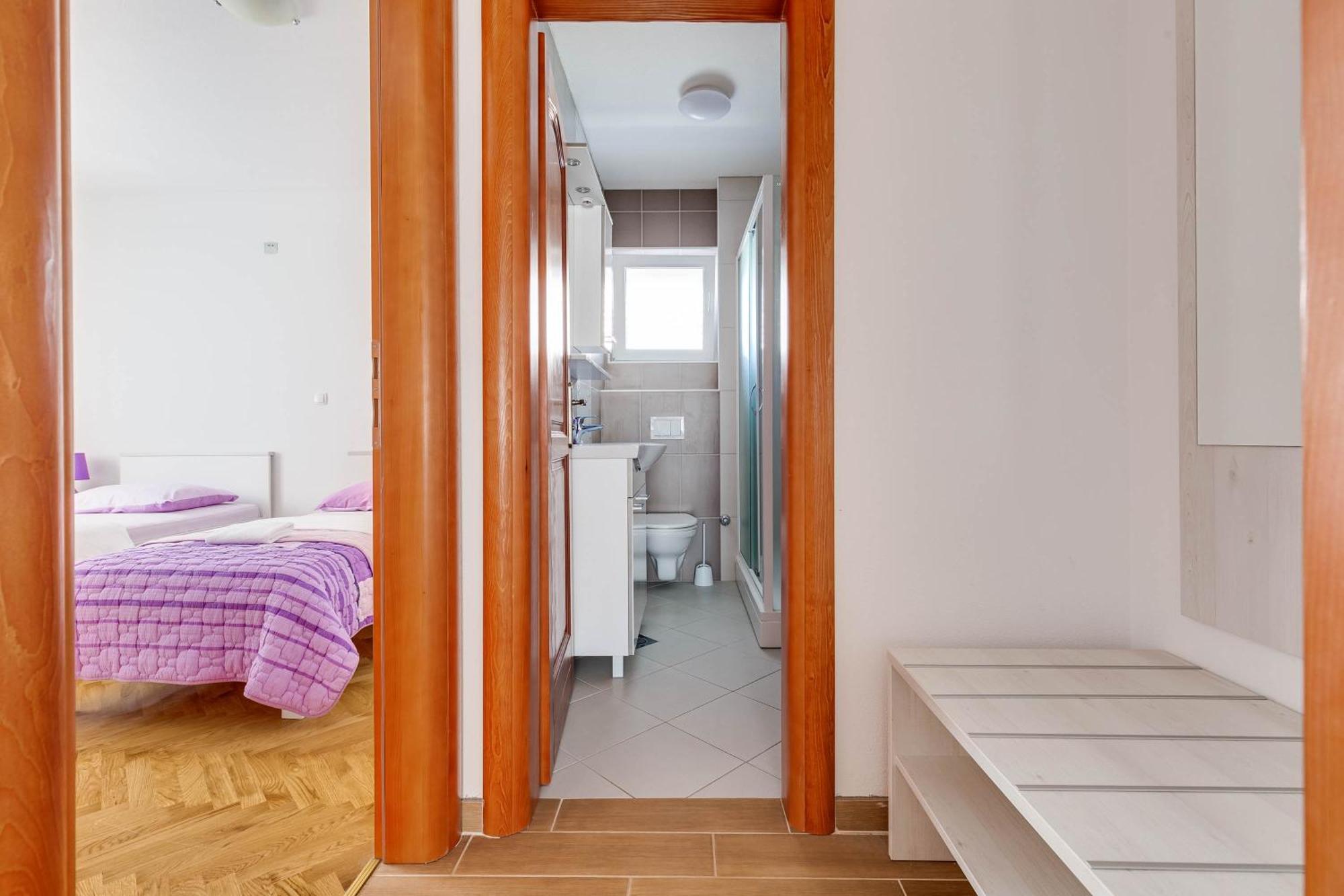 פאקוסטאן Apartmani Pocrnic מראה חיצוני תמונה